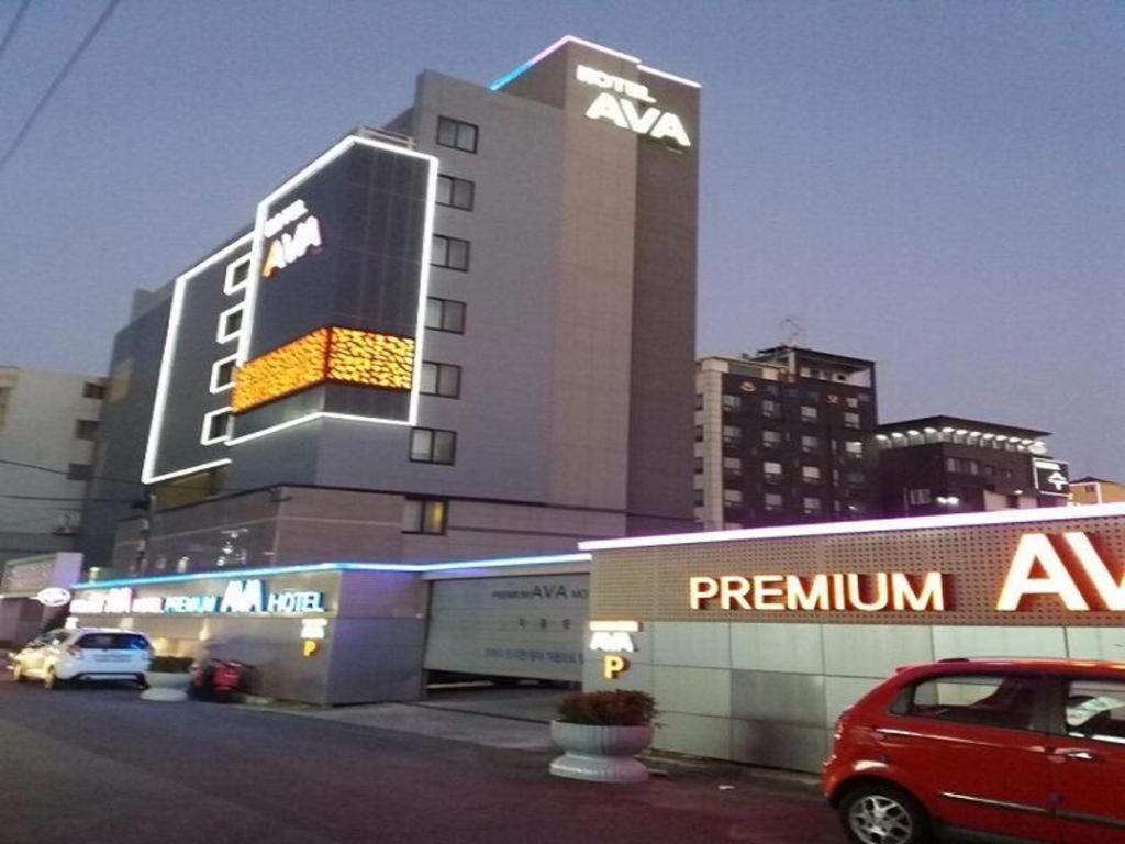 Ava Hotel Changwon Exterior foto