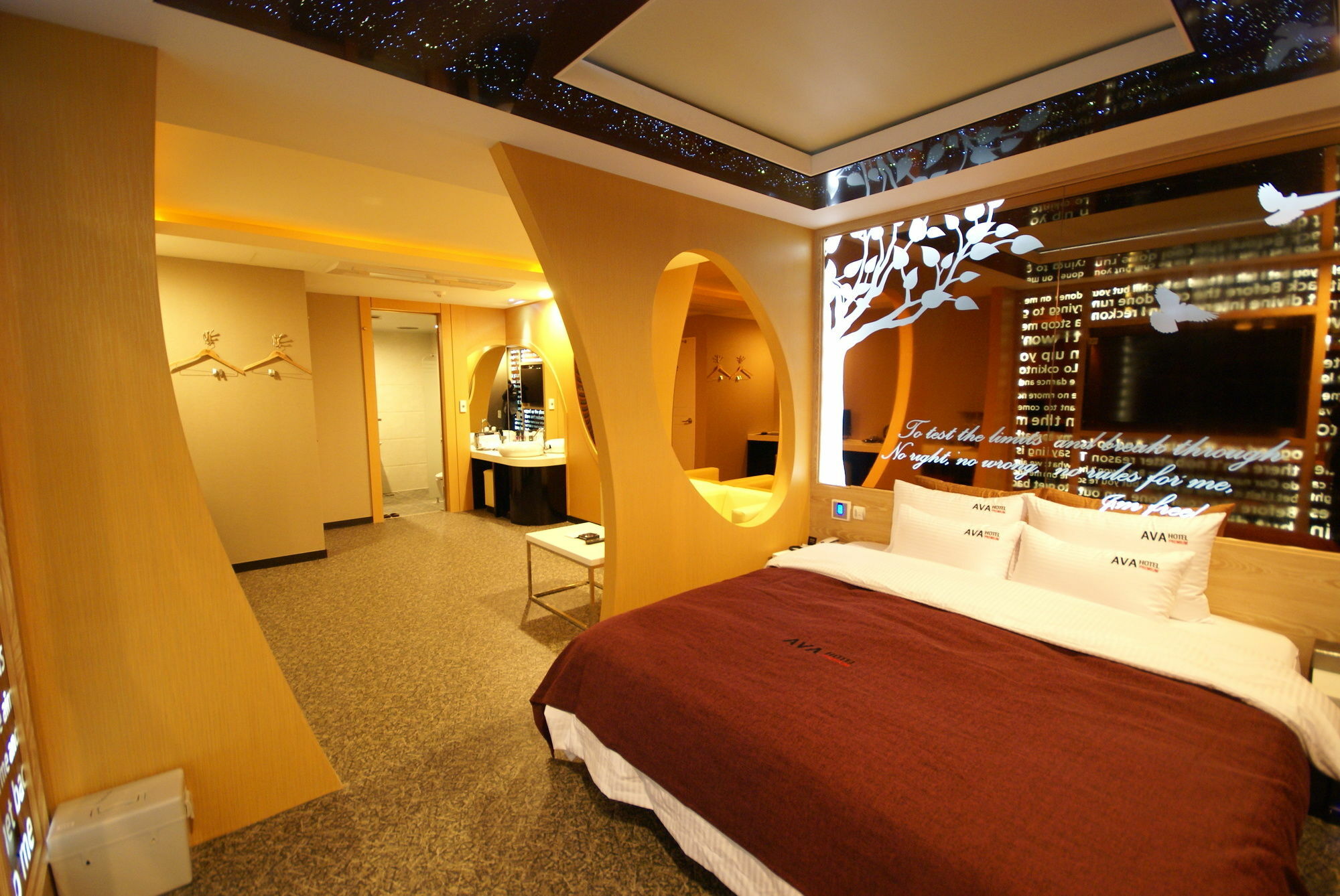 Ava Hotel Changwon Exterior foto